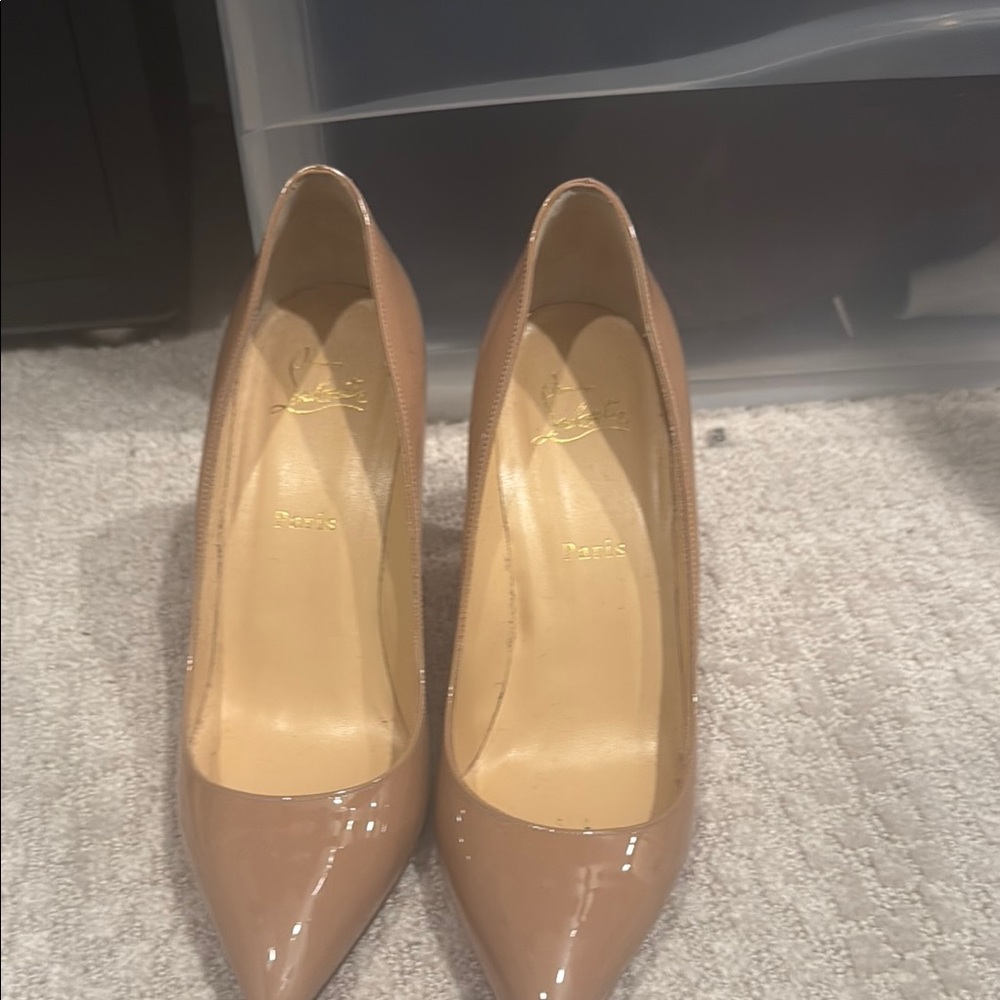 Elegant Tan Women's Pumps